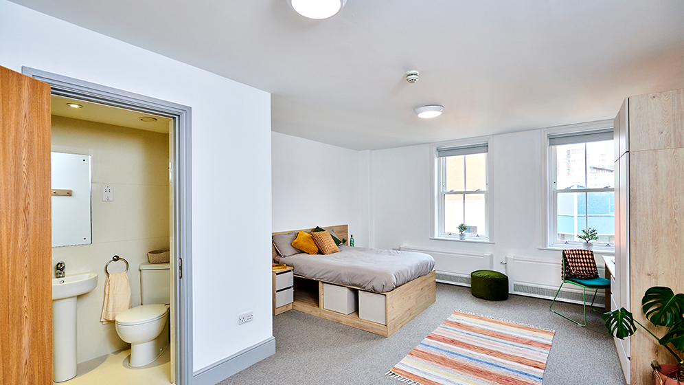 Grand Hotel premium en suite bedroom