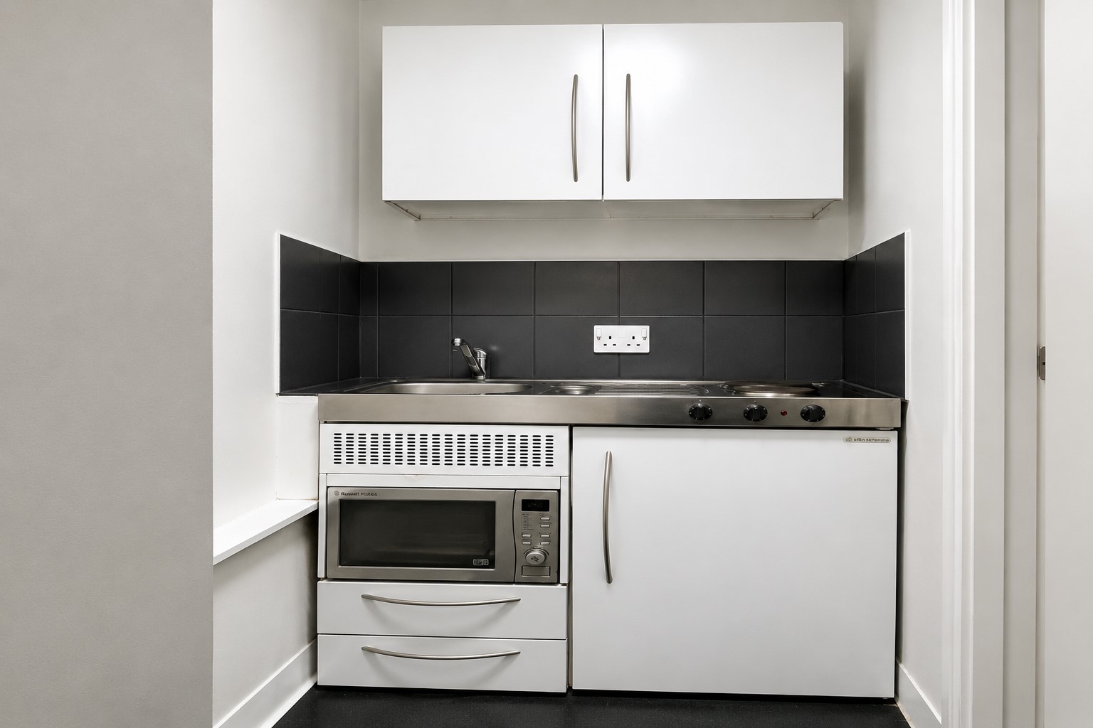 Joseph Cowen shared kitchen