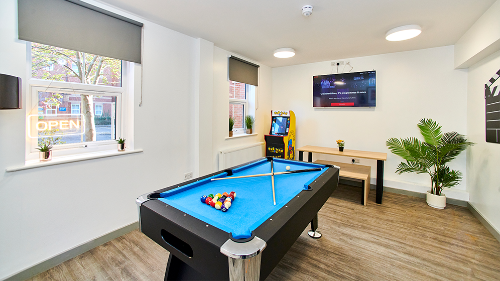 Marris House Snooker room