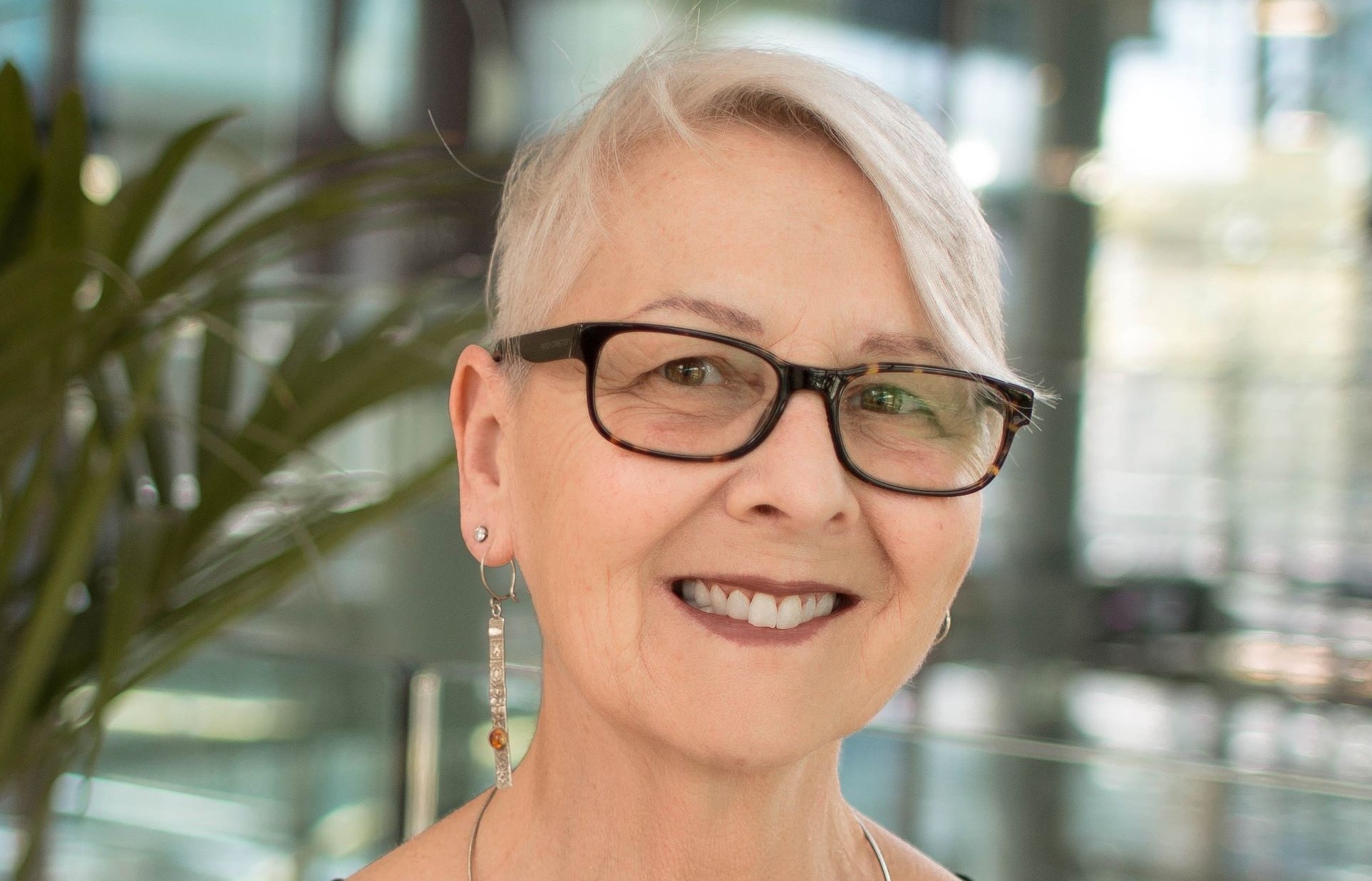 Headshot of Karen Ross
