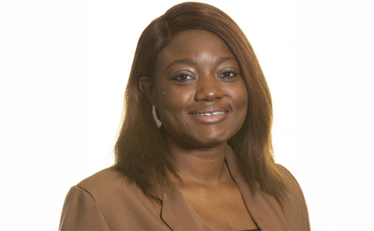 Headshot of 2023 MBA Graduate Faith Dada
