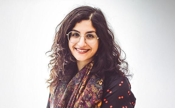 Headshot of Rojin Yarahmadi