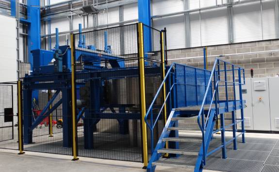 The vertical hyperbaric chamber housed in Tyne Subsea.